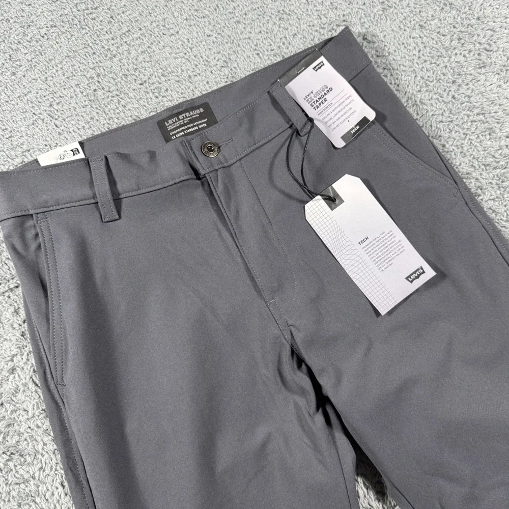 NWT Levis XX Chino Standard Taper Tech Pants Mens 30x32 Grey High Stretch Coolin